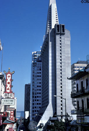 Holiday Inn Downtown Hotel (1970) (30 floors) (750 Kearny St.). San Francisco, CA. Architect: John Carl Warnecke & Assoc. + Clement / Chen.