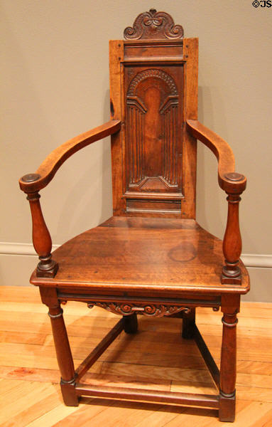 Walnut armchair (caquetoire) (c1550) from France at Legion of Honor Museum. San Francisco, CA.