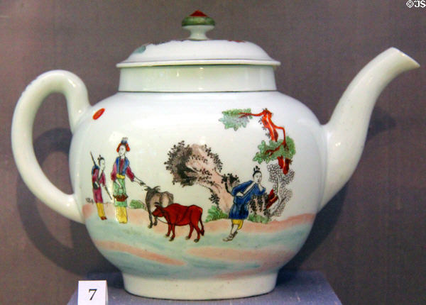 Porcelain teapot with Chinese figures (c1760-62) from Worcester, England at Legion of Honor Museum. San Francisco, CA.