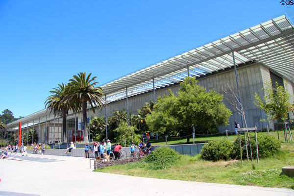 California Academy of Science surrounded by solar panel overhang. San Francisco, CA.