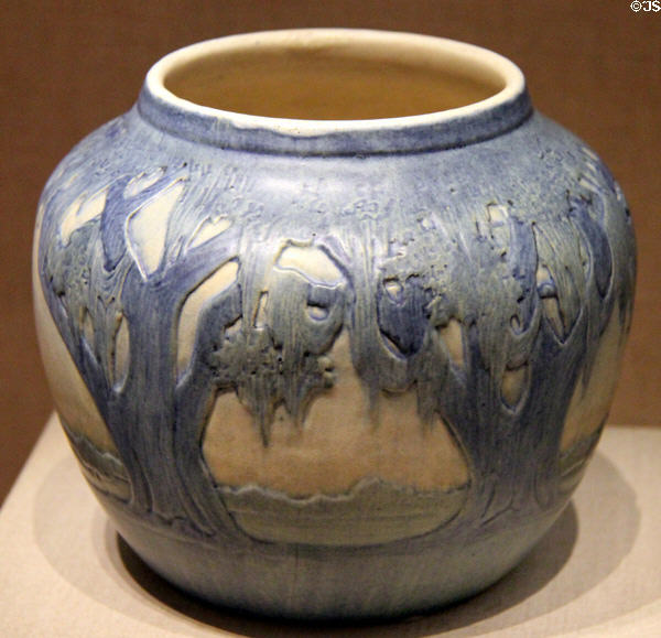 Glazed earthenware vase (1911-25) by Joseph Meyer of Newcomb Pottery, New Orleans at de Young Museum. San Francisco, CA.