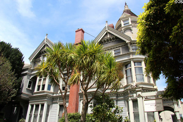 Haas-Lilienthal House museum (1886) (2007 Franklin St.). San Francisco, CA. Style: Queen Anne.