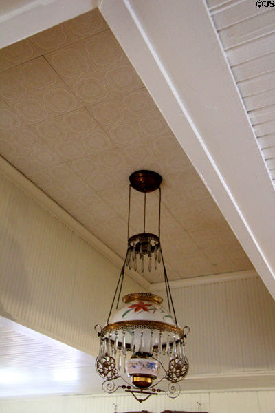 Hanging oil lamp at Fountain & Tallman Museum. Placerville, CA.