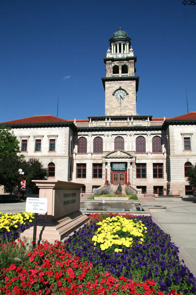 Colorado Springs Pioneers Museum (former El Paso County Courthouse) (1903) (215 S Tejon St.). Colorado Springs, CO.