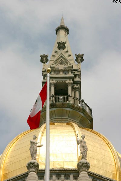 Cupola atop dome of Connecticut State Capitol. Hartford, CT.