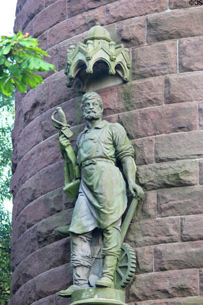 Statue of engineer-soldier on Hartford Soldiers and Sailors Civil War Memorial Arch. Hartford, CT.