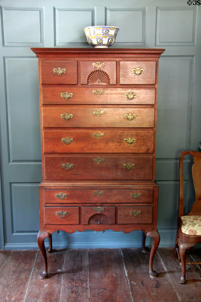 High chest of drawers (c1784) attrib. to Eliphalet Chapin of Connecticut at Phelps-Hathaway House. Suffield, CT.