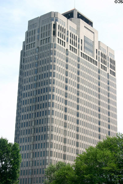 Connecticut Financial Center (1993) (26 floors) (157 Church St.). New Haven, CT.