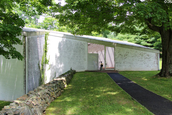 Sculpture Gallery (1970) at Philip Johnson Glass House. New Canaan, CT.