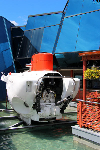 Deep sea diving vehicle at Mystic Aquarium. Mystic, CT.
