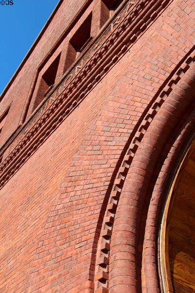 Richardsonian Romanesque arch of New London Union Station. New London, CT.