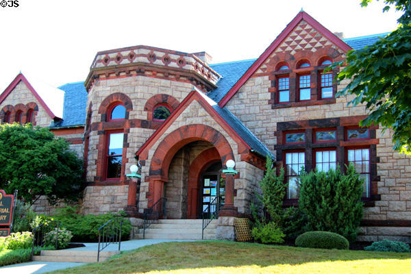 Bill Memorial Public Library (1890 & 1907) (240 Monument St.). Groton, CT. Style: Richardsonian Romanesque. Architect: Stephen C. Earle.