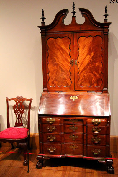 Desk & bookcase (1770-90) from Boston beside side chair (1755-65) from New York at Yale University Art Gallery. New Haven, CT.