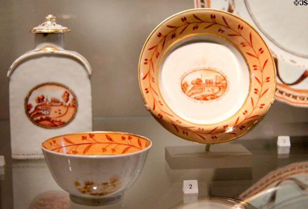 Porcelain cup & saucer with Mount Vernon (c1800) from China at Yale University Art Gallery. New Haven, CT.