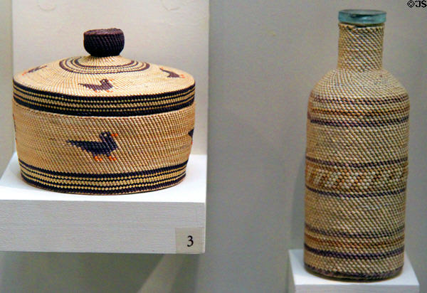 Makah Northwest Coast woven baskets with lid & bottle core (c1860s) at Yale Peabody Museum. New Haven, CT.