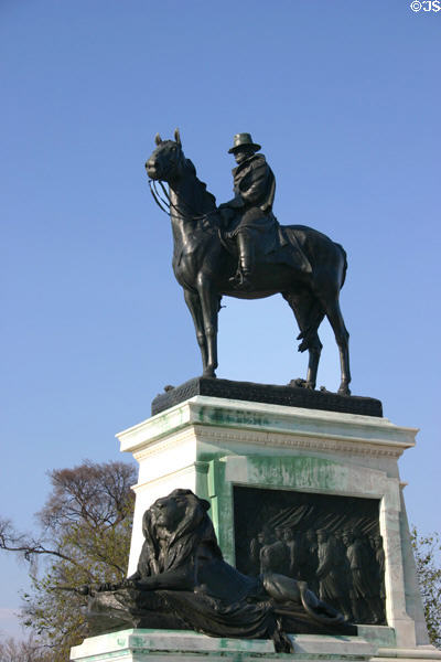Grant Memorial (1922) by sculptures Henry M. Schrady & Edmond R. Amateis. Washington, DC.