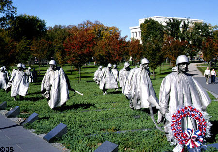 Korean War Memorial (1995) sculpted by Frank Gaylord. Washington, DC. Architect: Cooper-Lecky Architects.