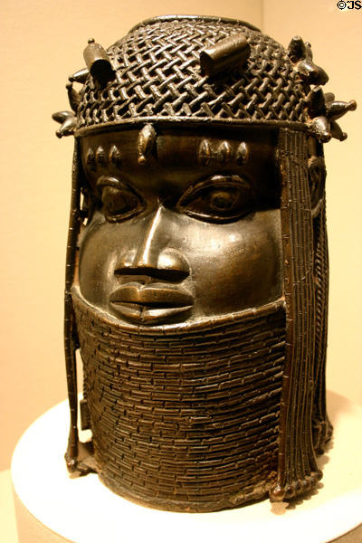 Sculpted head representing African king (Oba) (cast copper, 18thC) in National Museum of African Art. Washington, DC.