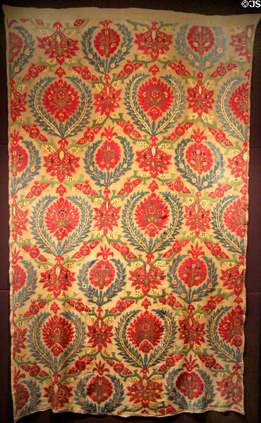 Linen & silk cover (late 17thC) from Istanbul at Textile Museum. Washington, DC.