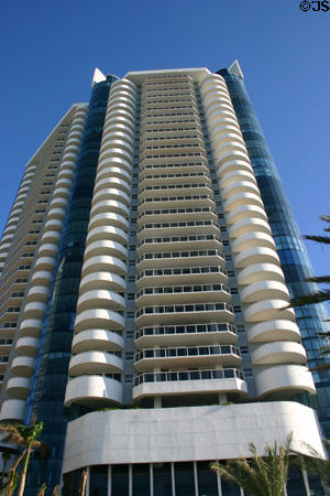 La Gorce Palace (1996) (6301 Collins Ave.) (34 floors). Miami Beach, FL. Architect: Schapiro Assoc. Architecture Urbanism Interiors.
