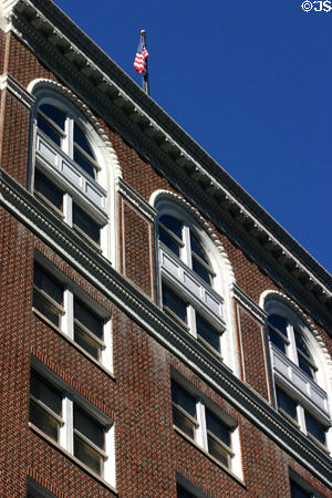 Metcalf Building (1924) (10 floors) (102 South Orange Ave.). Orlando, FL.