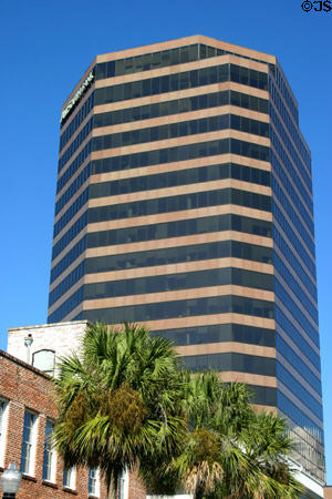 AmSouth Building (1986) (21 floors) (111 North Orange Ave.). Orlando, FL.