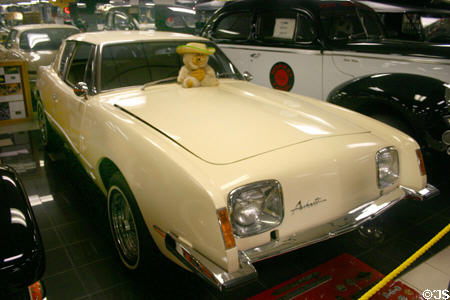 Studebaker Avanti (1969) at Tallahassee Antique Car Museum. Tallahassee, FL.