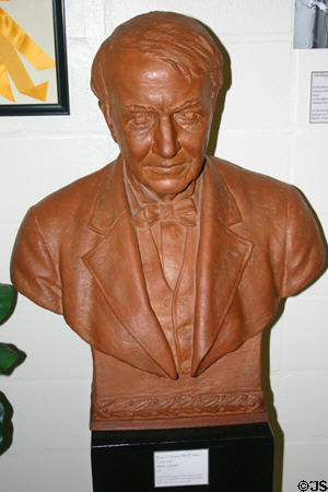 Bust of Thomas Alva Edison (prior to 1966). Fort Myers, FL.