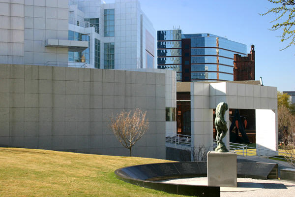 Curving spaces & statuary of Richard Meier's wing of High Museum of Art. Atlanta, GA.