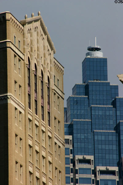 Rhodes-Haverty Building now Marriott Residence Inn-Downtown (1929) (21 floors) against Sun Trust Plaza. Atlanta, GA. Architect: Pringle & Smith.