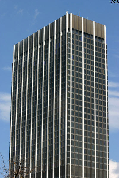 State of Georgia Building (1966) (2 Peachtree Street NW) (44floors). Atlanta, GA. Architect: FABRAP + Emery Roth & Sons.