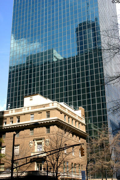 260 Peachtree Building (1971) (27 floors) above heritage building. Atlanta, GA. Architect: Sidney R. Barrett & Assoc..