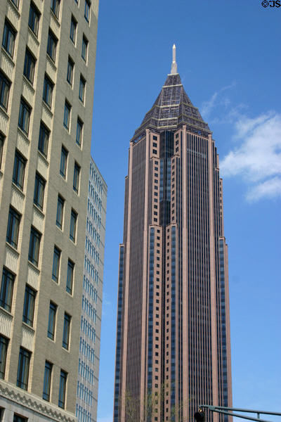 Bank of America Plaza (1992) (600 Peachtree Street NE) (55 floors). Atlanta, GA. Architect: Kevin Roche John Dinkeloo & Assoc..