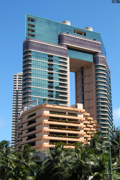 Waikiki Landmark (1993) (34 floors) (1888 Kalakaua Ave.). Waikiki, HI. Architect: Architects Hawaii, Ltd..