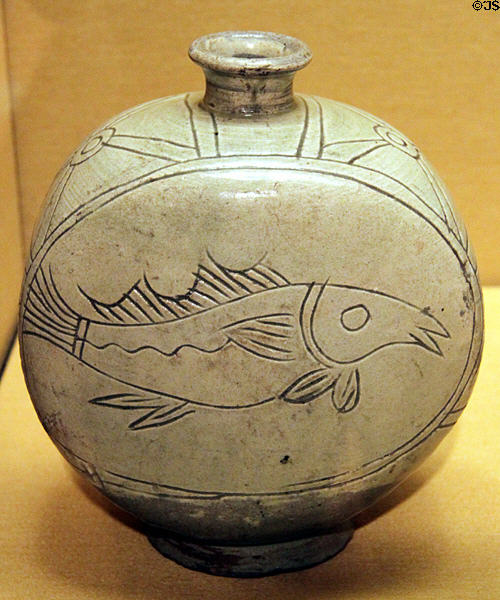 Korean stoneware wine bottle inscribed with fish with celadon glaze (16thC) at Honolulu Academy of Arts. Honolulu, HI.