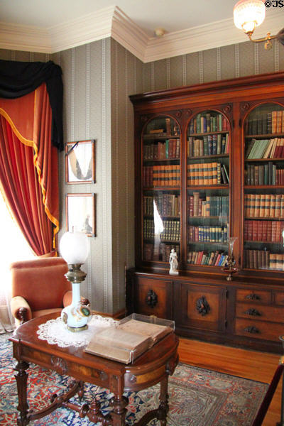 Library at Dodge House. Council Bluffs, IA.