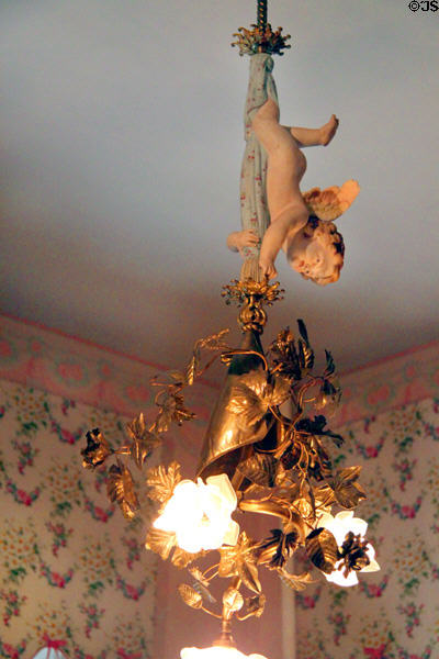 Lamp with angel at Dodge House. Council Bluffs, IA.