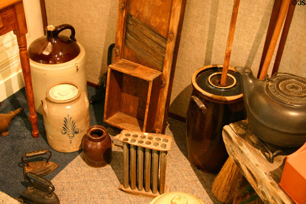 Crockery & utensils from Herbert Hoover birthplace cottage. West Branch, IA.