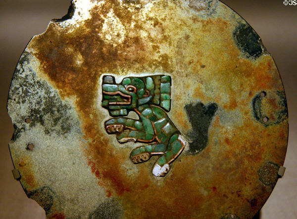 Mexican Teotihuacán culture pyrite mirror with jade jaguar mosaic (500-600) at Art Institute of Chicago. Chicago, IL.