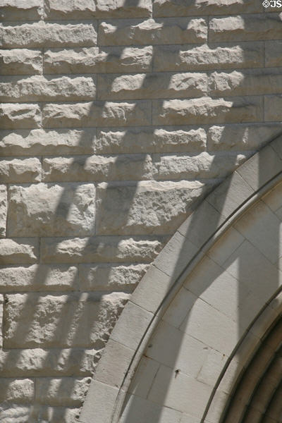 Stonework of Kehilath Anshe Ma'ariv Synagogue. Chicago, IL.