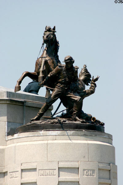 Civil War memorial sculpture on Lincoln's Tomb. Springfield, IL.