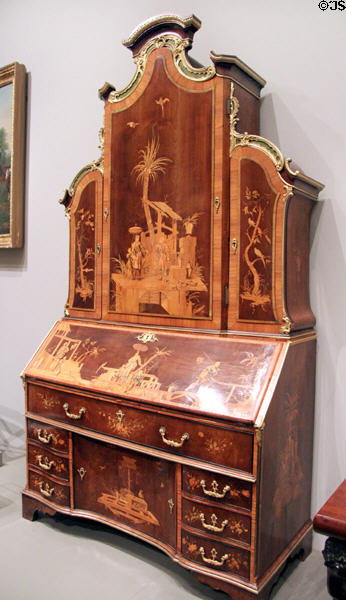 Secretary cabinet (c1775) by David Roentgen of Neuwied, Germany at Art Institute of Chicago. Chicago, IL.