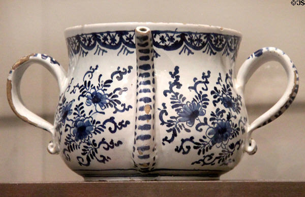Tin-glazed earthenware posset pot (1700-25) from Lambeth, England at Art Institute of Chicago. Chicago, IL.