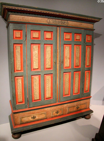 Painted Schrank (1790) from Berks County, PA at Art Institute of Chicago. Chicago, IL.