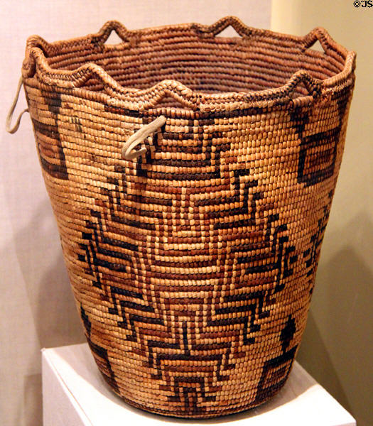 Klikitat tribe berry-gathering basket (c1900) from Columbia River Valley of Washington at Art Institute of Chicago. Chicago, IL.
