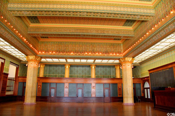 Trading room (1893-4) from demolished Chicago Stock Exchange by Louis H. Sullivan & Dankmar Adler at Art Institute of Chicago. Chicago, IL.
