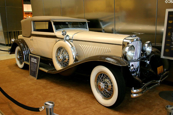 Duesenberg Model J Rollston Convertible Victoria (1931) in Indiana State Museum. Indianapolis, IN.