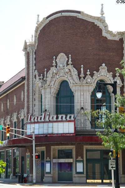 Indiana Theatre (c1922) (677 Ohio St.). Terre Haute, IN. Style: Spanish Baroque Revival. Architect: John Eberson.