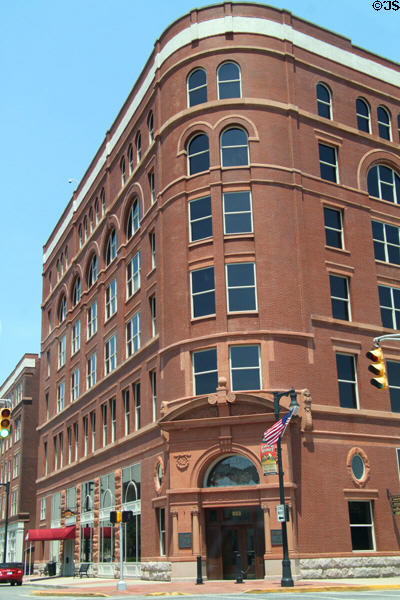 Hulman Building (1892) (900 Wabash St.). Terre Haute, IN. Style: Romanesque Revival. Architect: Hannaford & Sons.