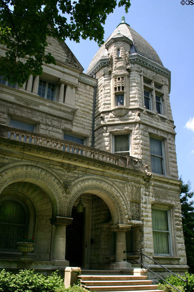 Conrad-Caldwell House (1892-5) (1402 St. James Court), now a museum in Old Louisville. Louisville, KY. Style: Richarsonian Romanesque. Architect: Arthur Loomis.